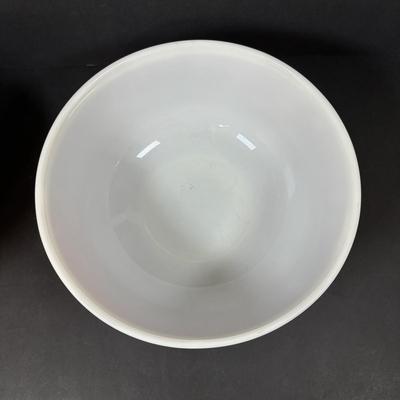 LOT 271: Vintage Pyrex Mixing Bowls: Old Orchard, Americana, Daisy Citrus & Flame Glo