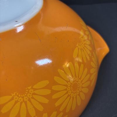 LOT 273: Pyrex Mixing Bowls: Pink Candy Stripe, New Dots (Orange), New Dots (Yellow), Daisey Cinderella