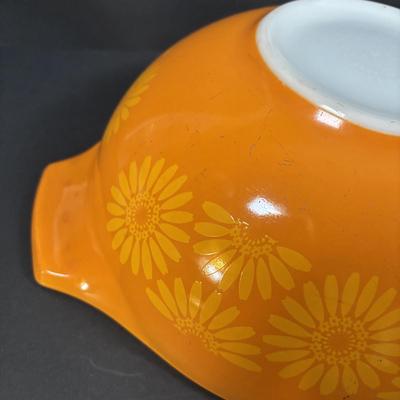 LOT 273: Pyrex Mixing Bowls: Pink Candy Stripe, New Dots (Orange), New Dots (Yellow), Daisey Cinderella