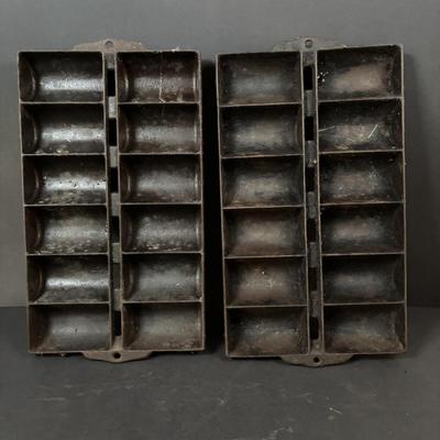 LOT 277: Cast Iron Bakeware: Muffins, Corn Bread, Small Cakes