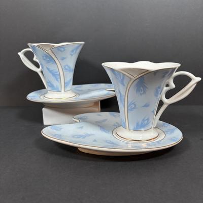 LOT 281: Vintage Imperial Italian Design Teacups w/Biscuit Saucers, Tharaud Limoges Pedestal Cake Plate, Ice Blue Diamond Point Torte...