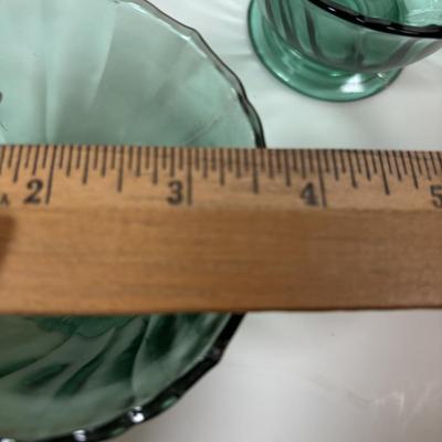 LOT 283: Vintage Utramarine Glassware w/a More Greenish Tint