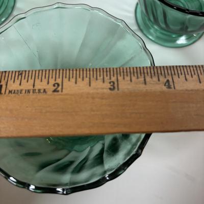 LOT 283: Vintage Utramarine Glassware w/a More Greenish Tint