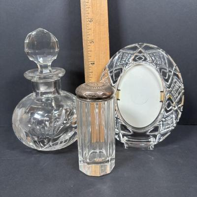 LOT 292: Vintage Vanity Jar w/Monogrammed Sterling Silver Lid, Crystal Perfume Bottle, Porcelain Hair Receiver, Milk Glass Trays &...