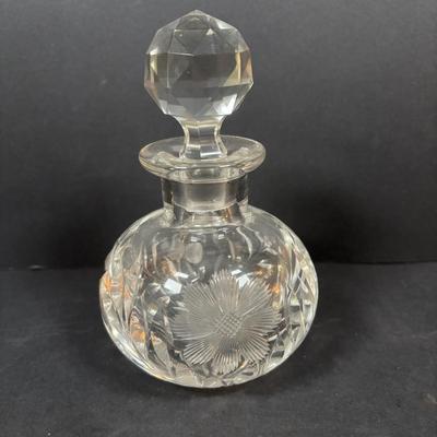 LOT 292: Vintage Vanity Jar w/Monogrammed Sterling Silver Lid, Crystal Perfume Bottle, Porcelain Hair Receiver, Milk Glass Trays &...