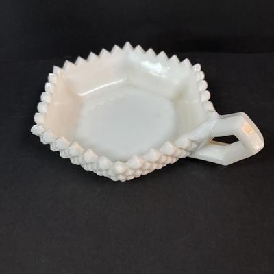 LOT 293: Vintage Hobnail Milk Glass & Westmoreland English Hobnail Hexagon Bowl w/Handle