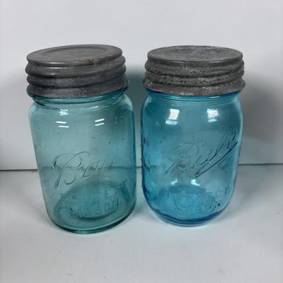 LOT 295: Vintage Blue Mason/Atlas Canning Jars with Zinc Lids