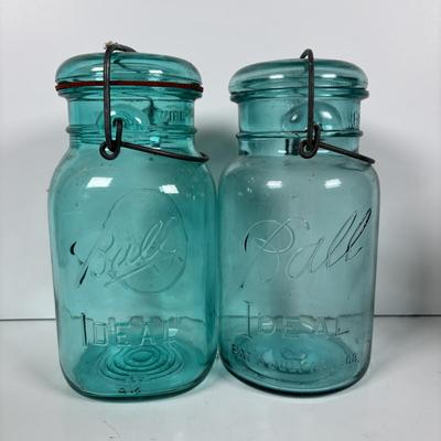 LOT 296: Vintage Canning Jars