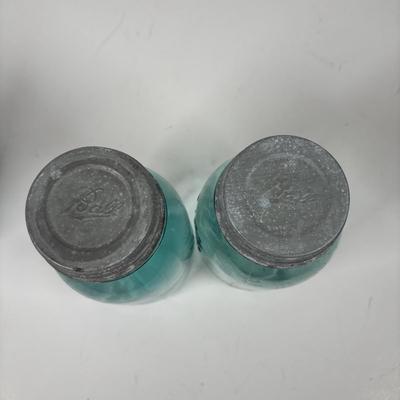LOT 296: Vintage Canning Jars