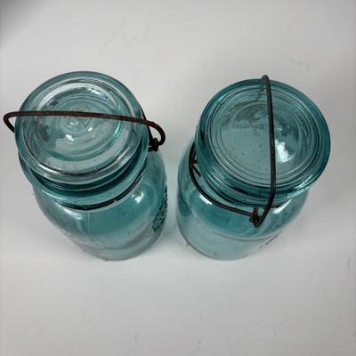 LOT 316: Collection of Five Vintage Canning Jars