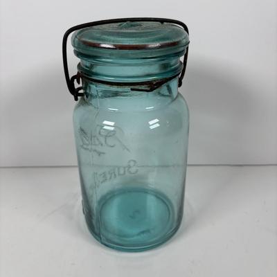 LOT 316: Collection of Five Vintage Canning Jars