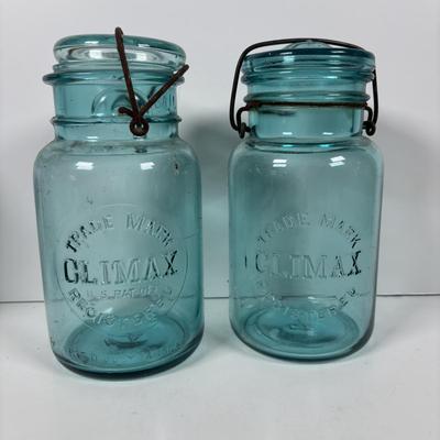 LOT 316: Collection of Five Vintage Canning Jars