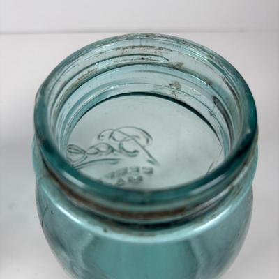 LOT 316: Collection of Five Vintage Canning Jars
