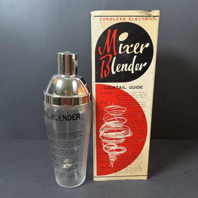 LOT 317: Vintage Silver on Copper Vacuum Insulted Ice Bucket, Lausitzer Hand-Cut Crystal Glass Set and Cordless Electric Mixer