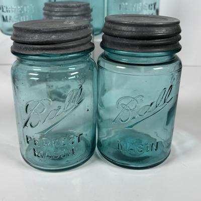 LOT 321: Collection of Six Vintage Canning Jars w/Zinc Lids