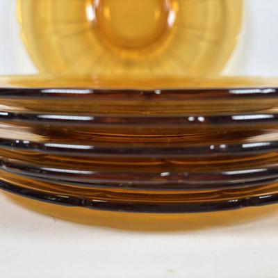 LOT 322 Vintage Amber Dinnerware/Glass Collection