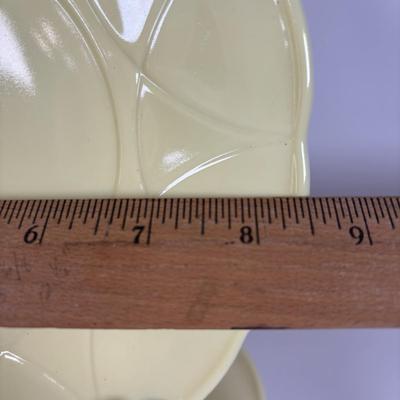 LOT 323: Hazel Atlas Glass Platonite Moderntone Dinnerware Collection: Yellow, Blue, Green