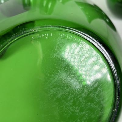 LOT 324: Vintage Forest Green Glassware