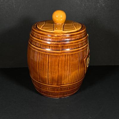 LOT 326: Vintage McCoy USA Pottery Barrel Cookie Jar