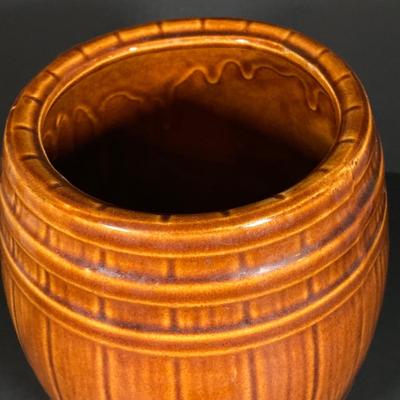 LOT 326: Vintage McCoy USA Pottery Barrel Cookie Jar