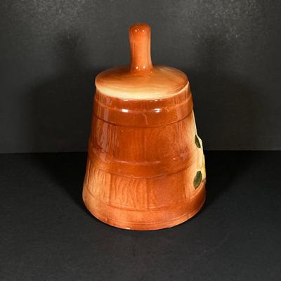 LOT 327: Vintage American Bisque Butter Churn Cookie Jar