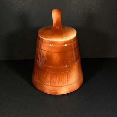 LOT 327: Vintage American Bisque Butter Churn Cookie Jar