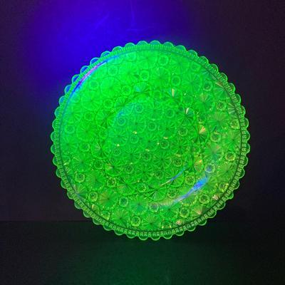 LOT 328: Beautiful Daisy & Button Glass and More - EAPN - Early American Patterned Glass Plate, Glass Top Hat and Vaseline Glowing...