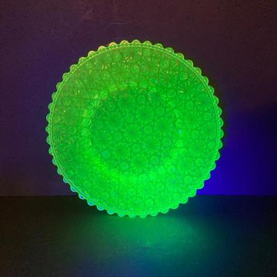 LOT 328: Beautiful Daisy & Button Glass and More - EAPN - Early American Patterned Glass Plate, Glass Top Hat and Vaseline Glowing...