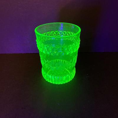 LOT 328: Beautiful Daisy & Button Glass and More - EAPN - Early American Patterned Glass Plate, Glass Top Hat and Vaseline Glowing...