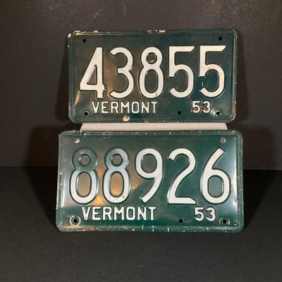 LOT 330: Four Vintage Vermont License Plates