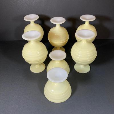 LOT 335: Pale Yellow / White Dinnerware Collection
