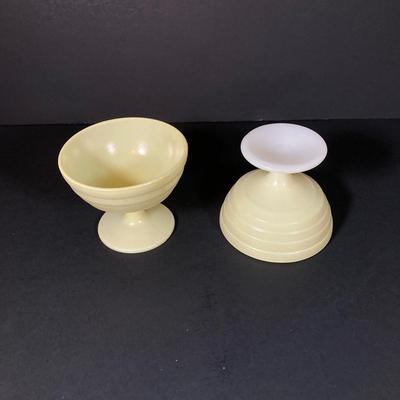 LOT 335: Pale Yellow / White Dinnerware Collection