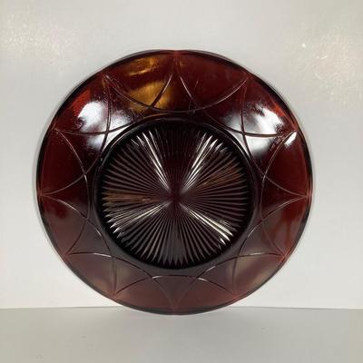 LOT 339: Large Collection of Amethyst Glass Dinnerware