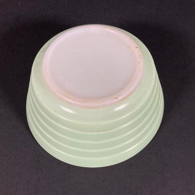LOT 340: Pale Green / White Dinnerware Collection
