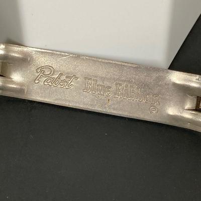 LOT 345: Vintage Beer / Brewing Company Collection - Piels, Rheingold, Valley Forge Beer / Scheidt's and More