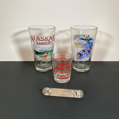 LOT 345: Vintage Beer / Brewing Company Collection - Piels, Rheingold, Valley Forge Beer / Scheidt's and More