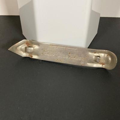 LOT 345: Vintage Beer / Brewing Company Collection - Piels, Rheingold, Valley Forge Beer / Scheidt's and More