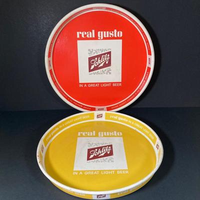 LOT 346: Schmidt's and Schlitz Beer / Brewing Company Vintage Serving Trays