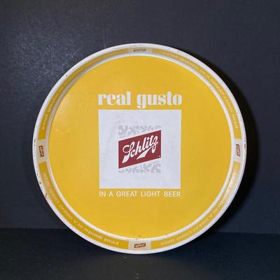 LOT 346: Schmidt's and Schlitz Beer / Brewing Company Vintage Serving Trays