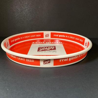 LOT 346: Schmidt's and Schlitz Beer / Brewing Company Vintage Serving Trays