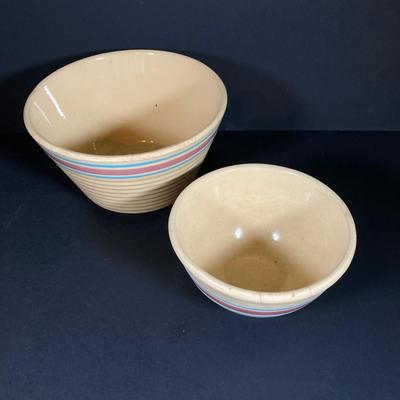 LOT 349: Vintage Pottery Bowl Collection - Watt USA Oven Ware and More