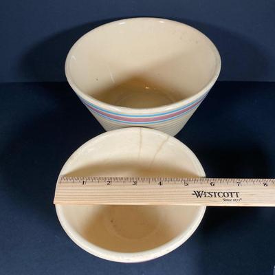 LOT 349: Vintage Pottery Bowl Collection - Watt USA Oven Ware and More