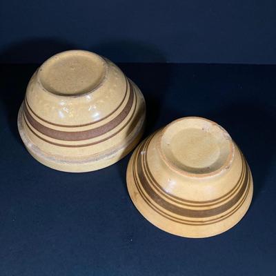 LOT 350: Collection of Four Vintage Pottery Bowls