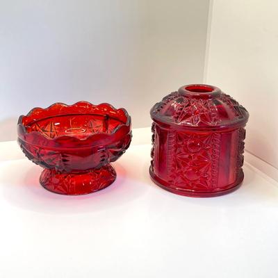 LOT 353: Dazzling Red Art Glass Fairy Light