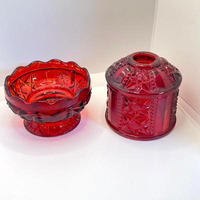 LOT 353: Dazzling Red Art Glass Fairy Light
