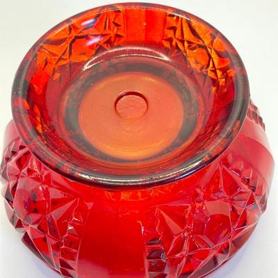 LOT 353: Dazzling Red Art Glass Fairy Light
