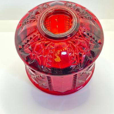 LOT 353: Dazzling Red Art Glass Fairy Light