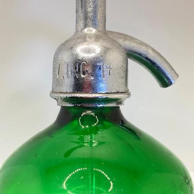 LOT 354: Pair of Vintage Excelsior Colored Glass Selzer Water Beverage Bottles - Veteran's Beverage Service Newark, NJ and Victoria...