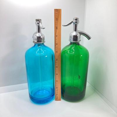 LOT 354: Pair of Vintage Excelsior Colored Glass Selzer Water Beverage Bottles - Veteran's Beverage Service Newark, NJ and Victoria...