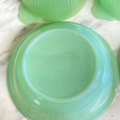 LOT 356: Large Anchor Hocking Jadeite Fire King Oven Ware Collection